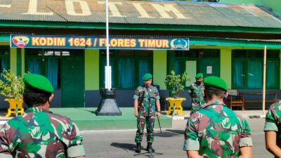 Jam Komandan Kepada Anggota Kodim 1624/Flotim,beserta Anggota ASN.
