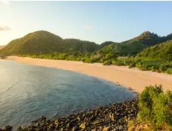 Inilah 5 Pantai Terindah di Nusa Tenggara Barat