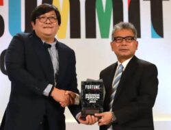 Dirut BRI Sunarso Dinobatkan sebagai Business Person of the Year