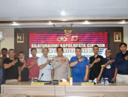 Kapolresta Cirebon Laksanakan Silaturahmi dengan Suporter Sepak Bola Se-Kabupaten Cirebon