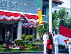 Upacara Peringatan HUT ke-77 RI, Kadisdik: Maknai Kemerdekaan dengan Cerdaskan Generasi Bangsa