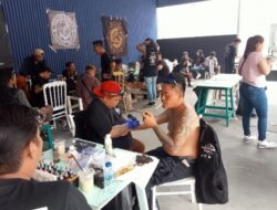 Artis Unyil Tatto Keliling Nusantara