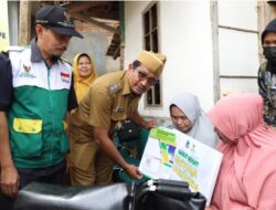 BAZNAS Garut Salurkan Zakat Dari Masyarakat Melalui 5 Program
