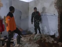 Empat Rumah Rusak Akibat Gempa M6,6