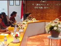 Bersama AWK Lima Kades Asal Flotim Temui Wakil Ketua MPR RI di Senayan, Ada Konsep Besar Yang Dibahas Saat Itu