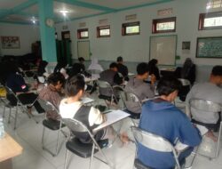 PKBM AL-ISTIQOMAH: Menjadi Harapan Baru Bagi Pendidikan Non-Formal di Cileunyi