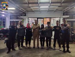 Bhabinkamtibmas Polsek Sumur Bandung Himbau Kamtibmas kepada Satlinmas Kelurahan Kebon Pisang