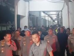 Kapolri Tiba di RSCM, Temui Keluarga Korban Ojol yang Meninggal