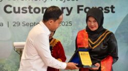 Menteri Raja Juli Antoni Targetkan Penetapan 70.000 Hektare Hutan Adat