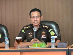 PENERANGAN HUKUM KEJATI JABAR DI KECAMATAN CIMENYAN CEGAH KEBOCORAN DANA DESA