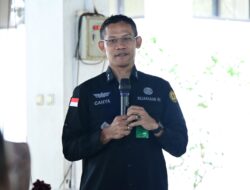 MEWUJUDKAN PEMERINTAHAN YANG SEHAT DAN TRANSPARAN MELALUI PENERANGAN HUKUM KEJAKSAAN TINGGI JAWA BARAT DI KECAMATAN GEDEBAGE.