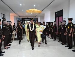 PERKUAT SARANA DAN KEBERSAMAAN, KAJATI JABAR RESMIKAN GEDUNG IAD DAN LAPANGAN TENIS KEJARI CIANJUR