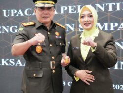 Jaksa Agung ST BURHANUDDIN melantik Dr. Sutikno, S.H., M.H. sebagai Kepala Kejaksaan Tinggi Jawa Barat