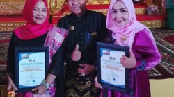 LEGENDA TARIK SUARA MINANG-MELAYU TITIS SILVIA DAN IDA ZURAIDA TERIMA ANUGERAH TOKOH ADAT & BUDAYA MELAYU RIAU 2026