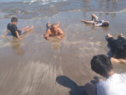 Pesona Alam Pantai Karang Papak Garut: Keindahan Laut Lepas, Kuliner Terjangkau, dan Imbauan Keselamatan bagi Wisatawan