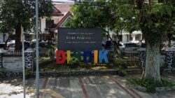Disdik Kota Bandung Ancaman Skandal Anggaran : Tahan Data Triliunan Rupiah Dan Hak Guru, Kadisdik Bungkam